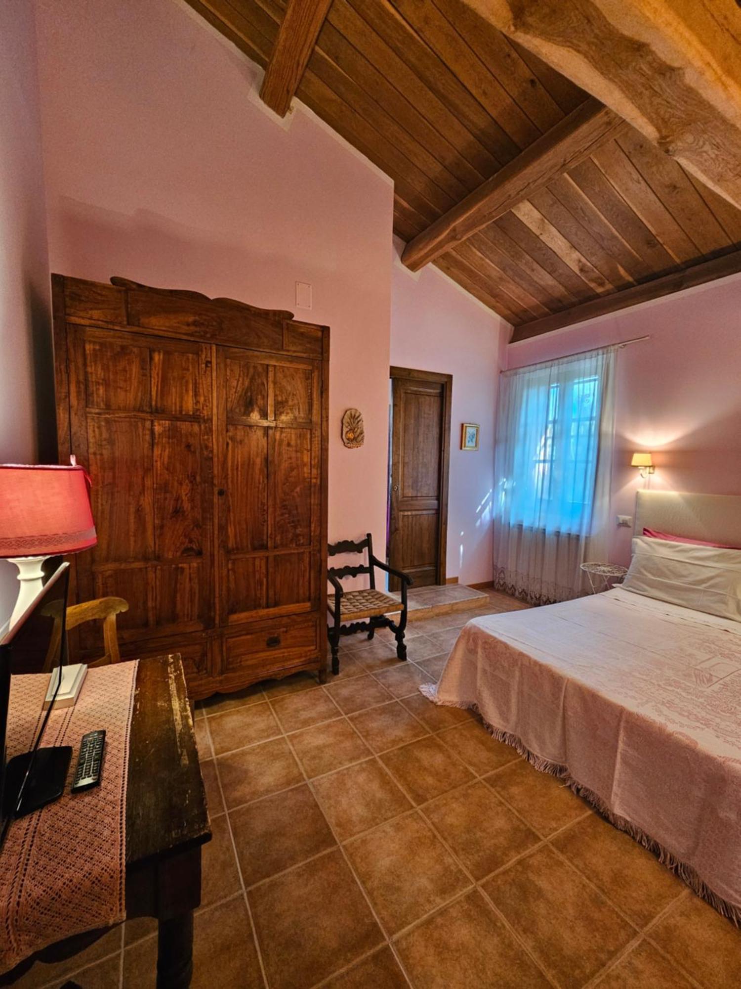 La Casa Dei Tigli Bed & Breakfast Cannara Exterior foto